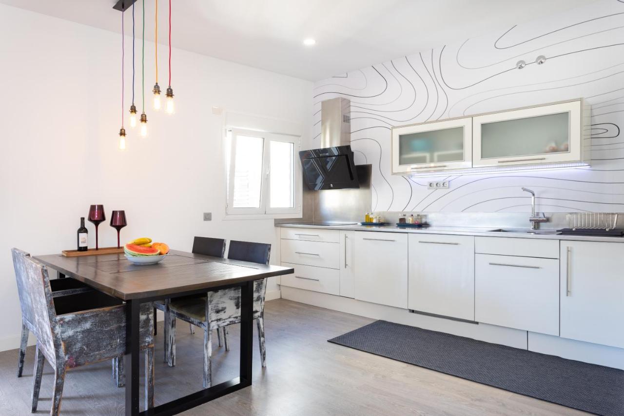 Home2Book Chic & Stylish Apt Santa Rosalia Bagian luar foto