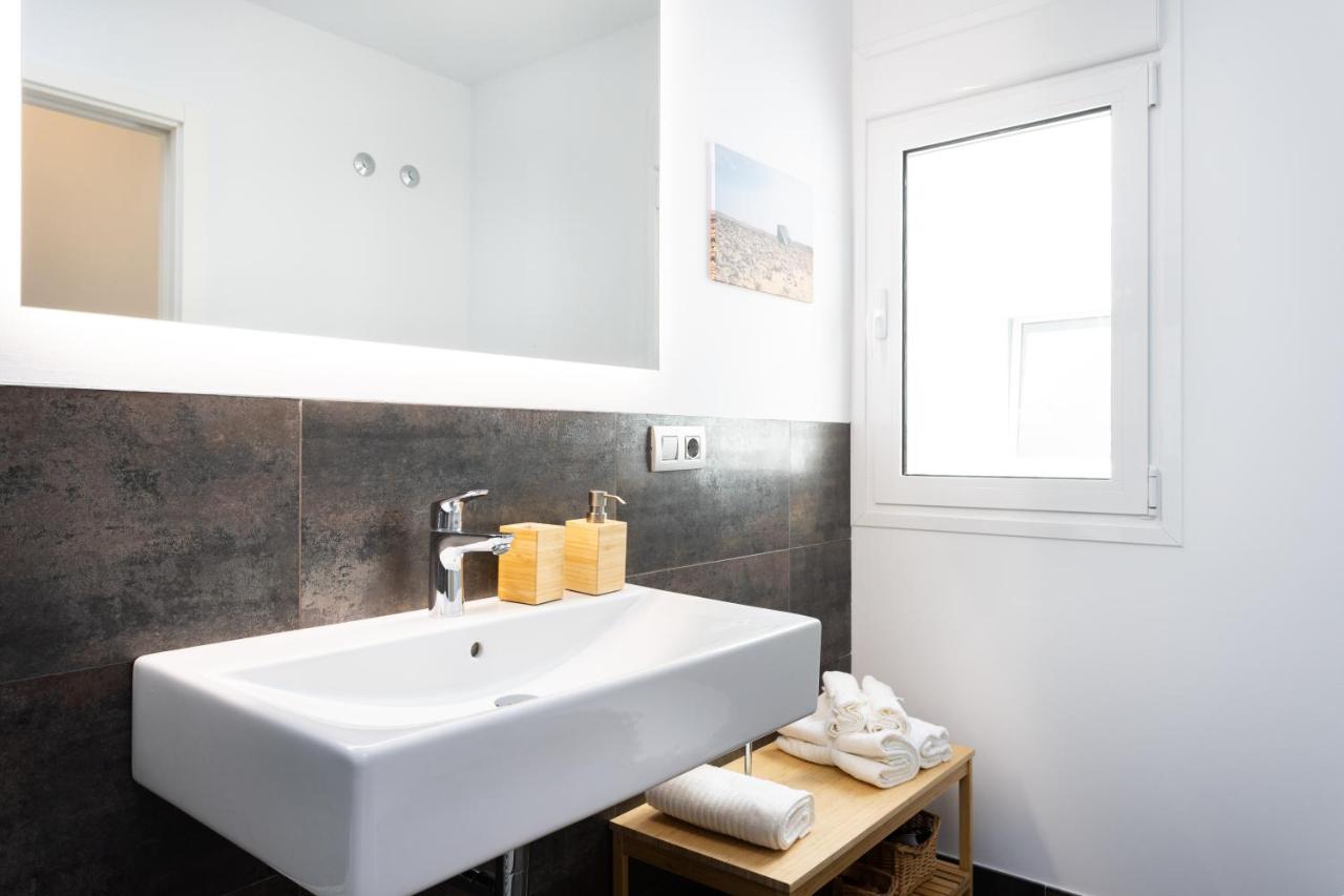 Home2Book Chic & Stylish Apt Santa Rosalia Bagian luar foto